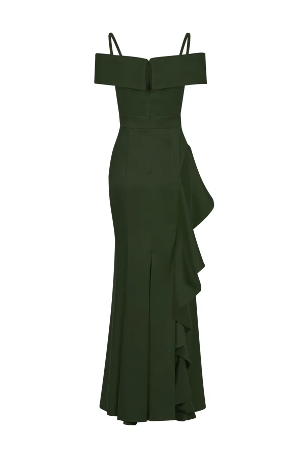 Vestido de festa longo na cor verde oliva em tecido crepe modelo ibérico, perfeito para madrinha de casamento e mães dos noivos.