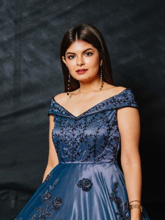 15 tons para seu vestido de formatura Azul